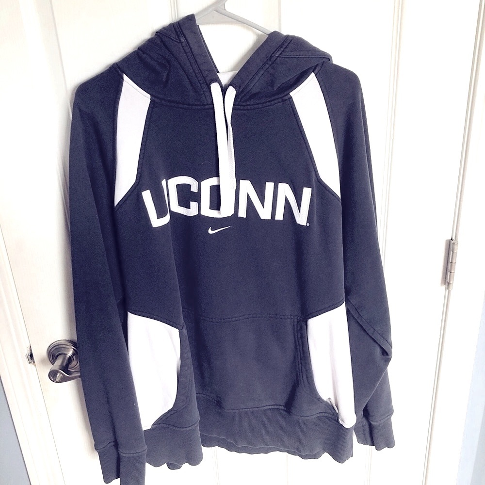 Vintage Nike Uconn Hoodie embroidered university of Connecticut